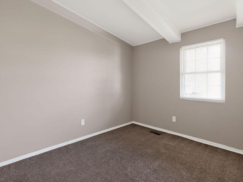 1672 Duxberry Avenue , Columbus, OH 43219 Photo 7