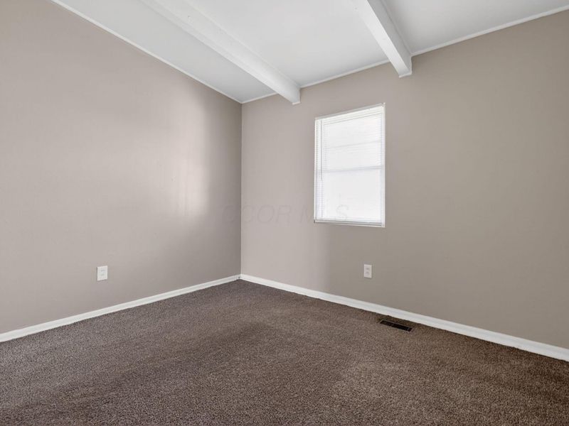 1672 Duxberry Avenue , Columbus, OH 43219 Photo 9