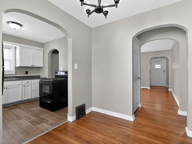 691 S Hampton Road, Columbus, OH 43213 Photo 18