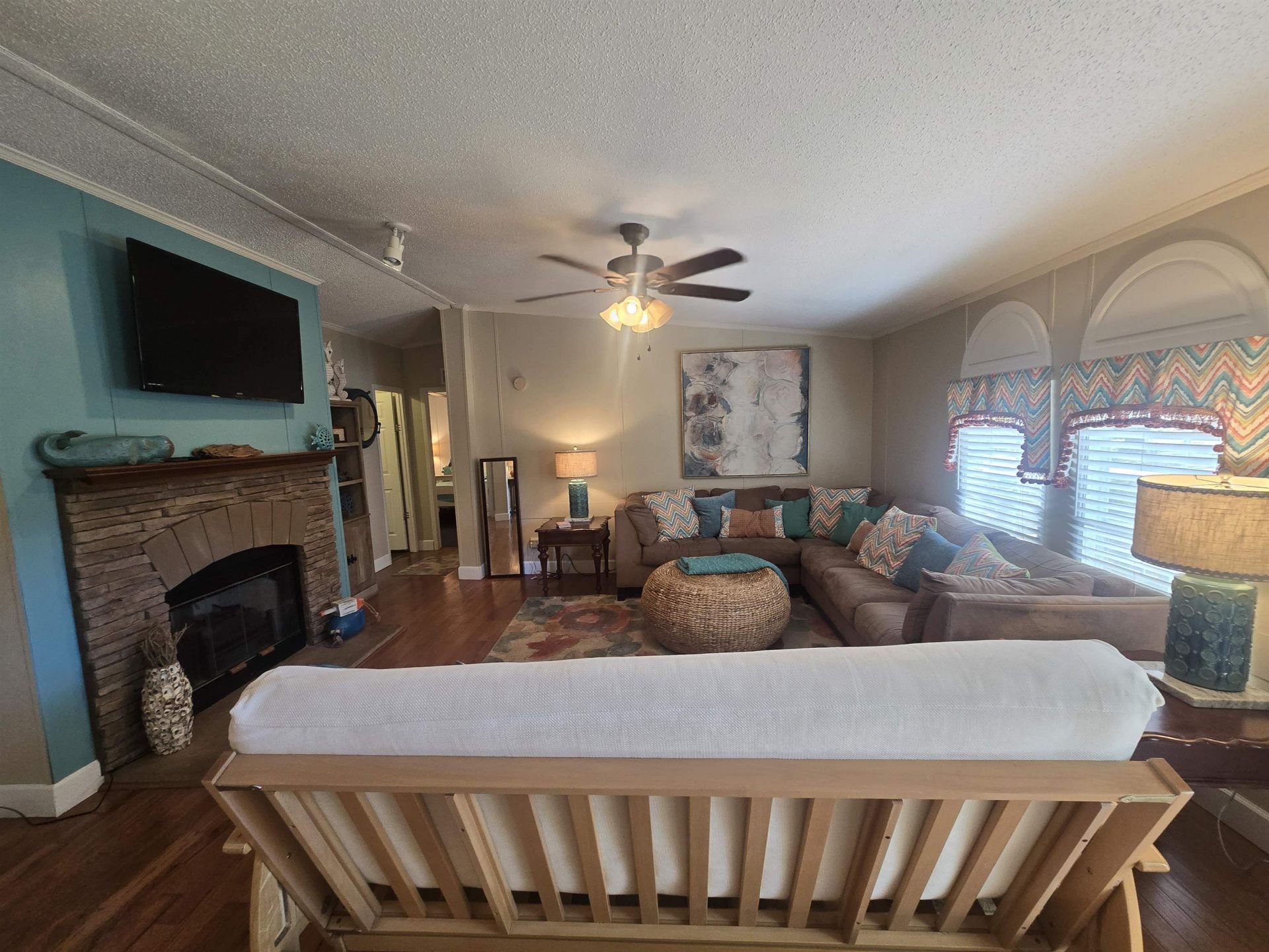 564 Lagrande Dr. Photo 11