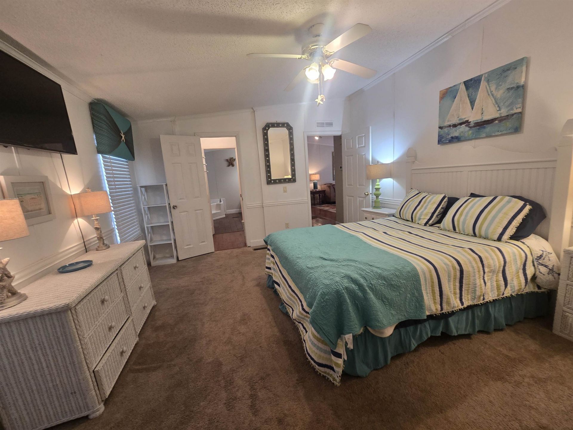 564 Lagrande Dr. Photo 17