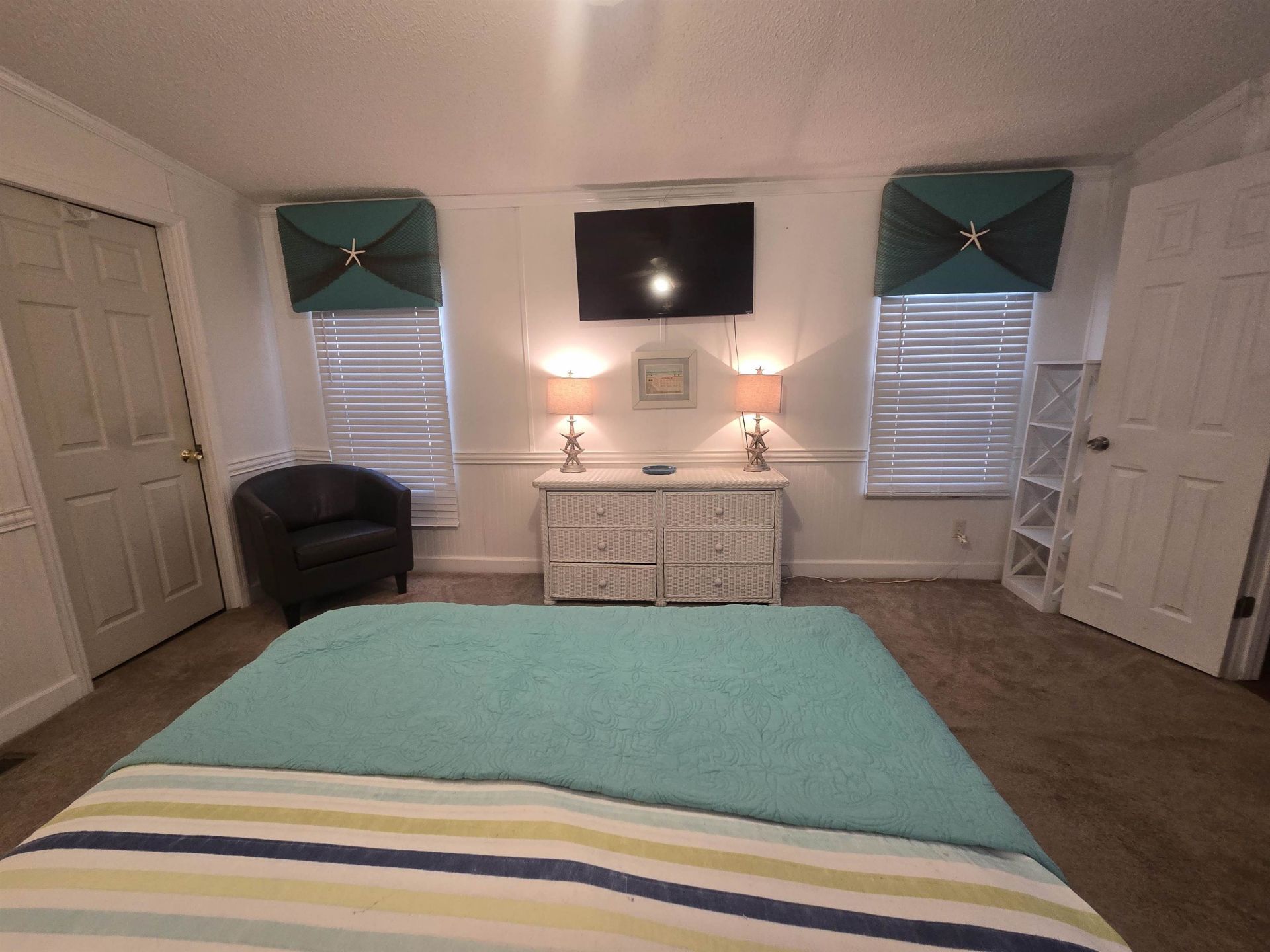 564 Lagrande Dr. Photo 18