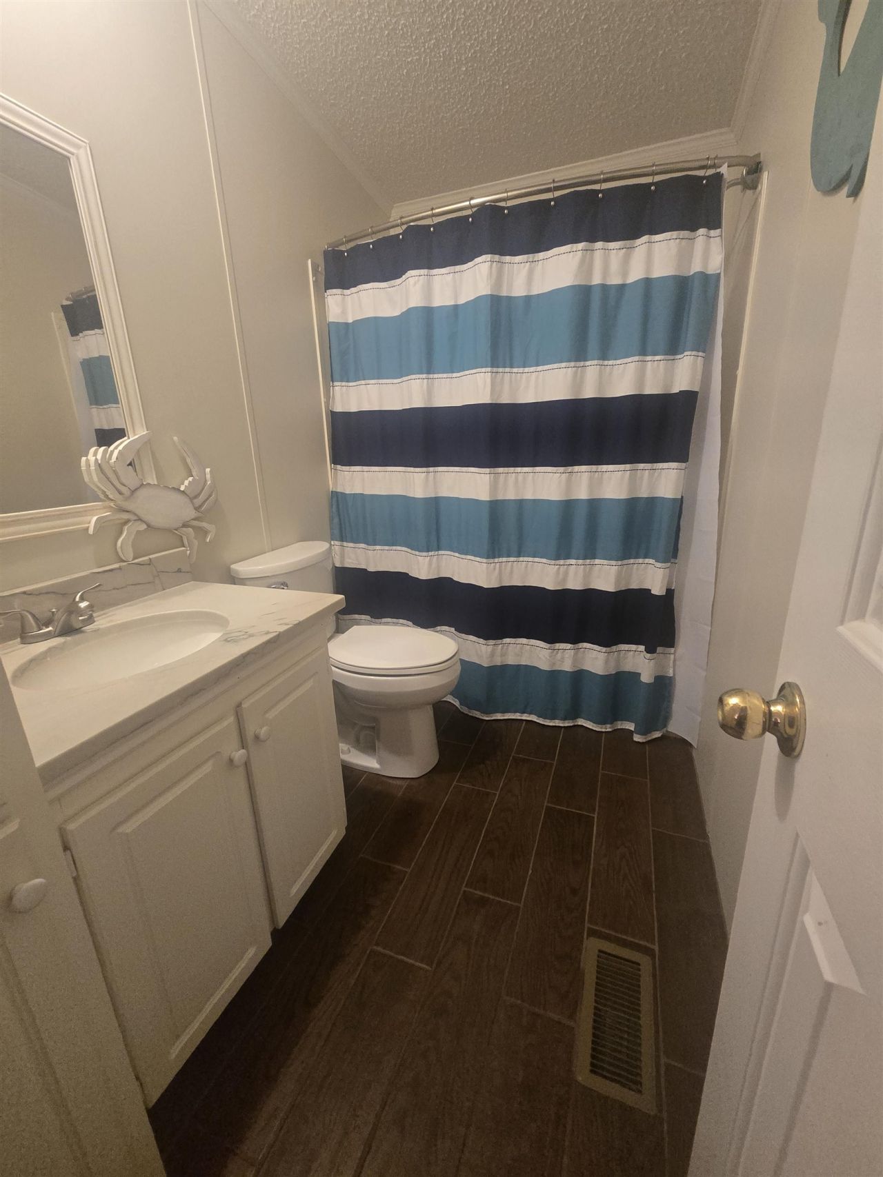 564 Lagrande Dr. Photo 23