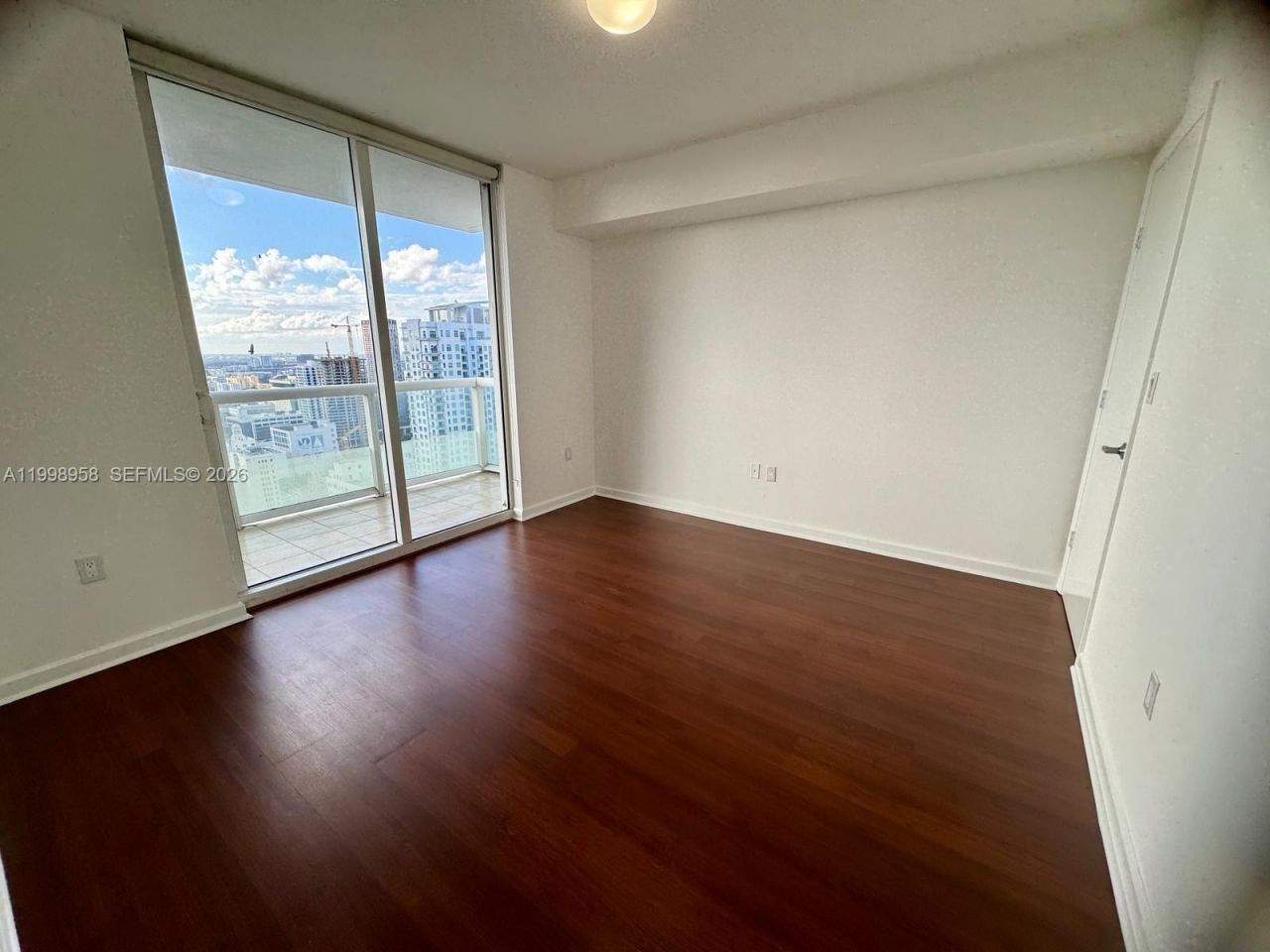 50 Biscayne Blvd, Unit 3807, Miami, FL 33132 Photo