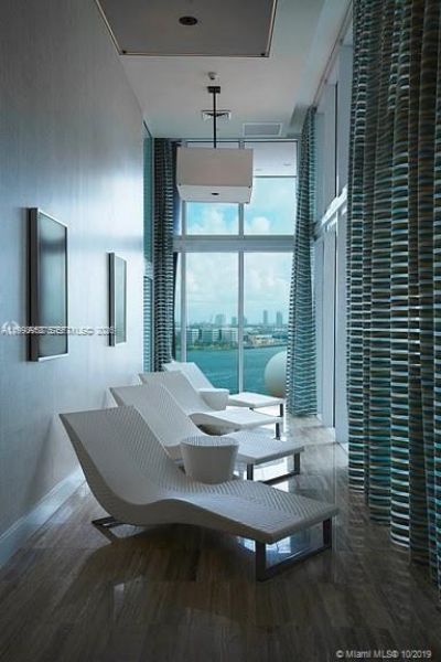 50 Biscayne Blvd, Unit 3807, Miami, FL 33132 Photo