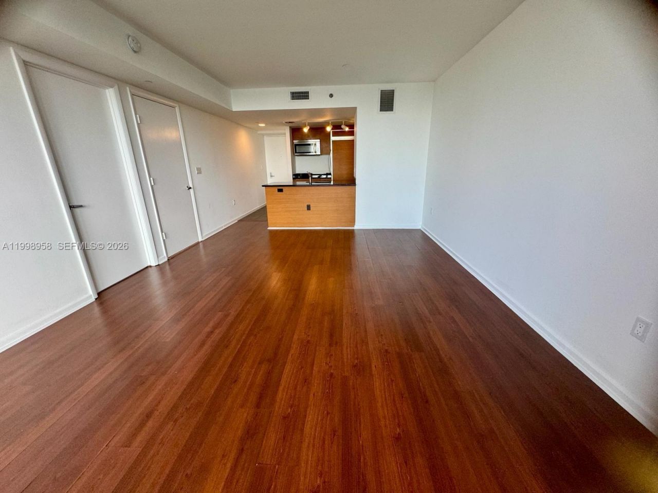 50 Biscayne Blvd, Unit 3807, Miami, FL 33132 Photo