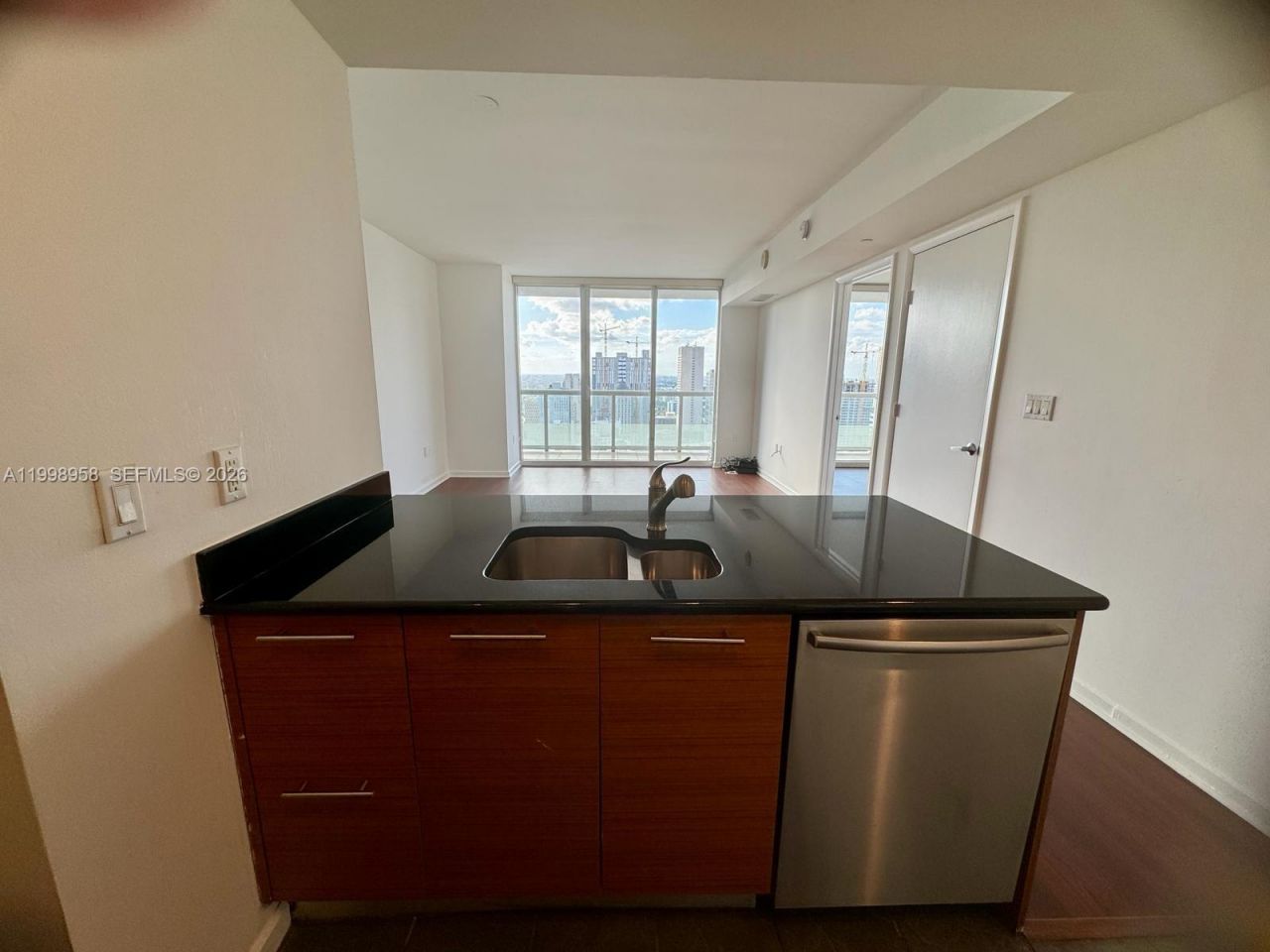 50 Biscayne Blvd, Unit 3807, Miami, FL 33132 Photo