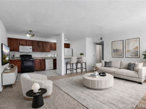 4370 Sandy River Drive , Unit 24, Las Vegas, NV 89103