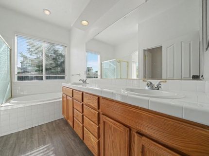 9721 Sand Hollow Way, Elk Grove, CA 95757 Photo