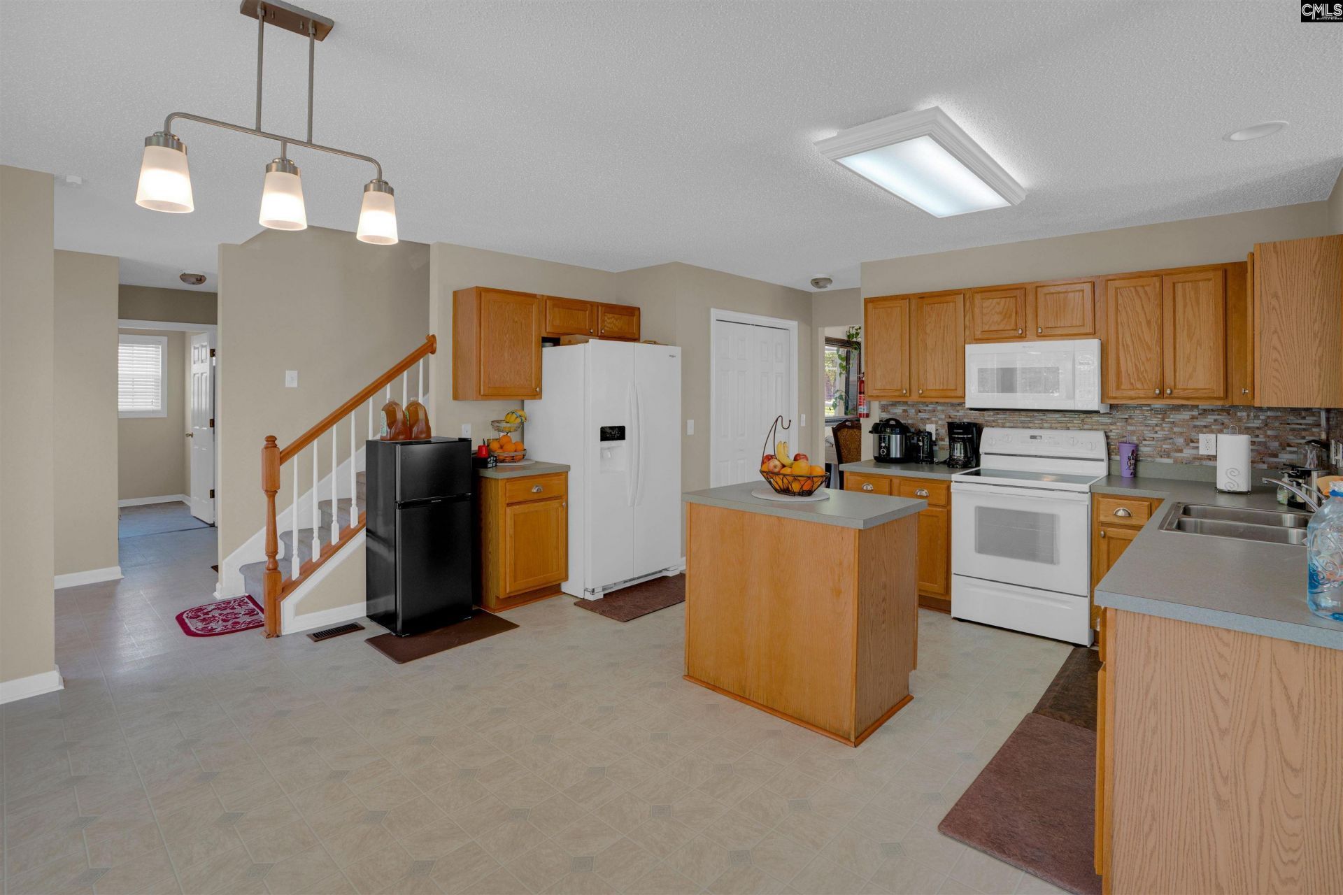 203 Hope Creek Drive  Photo 17