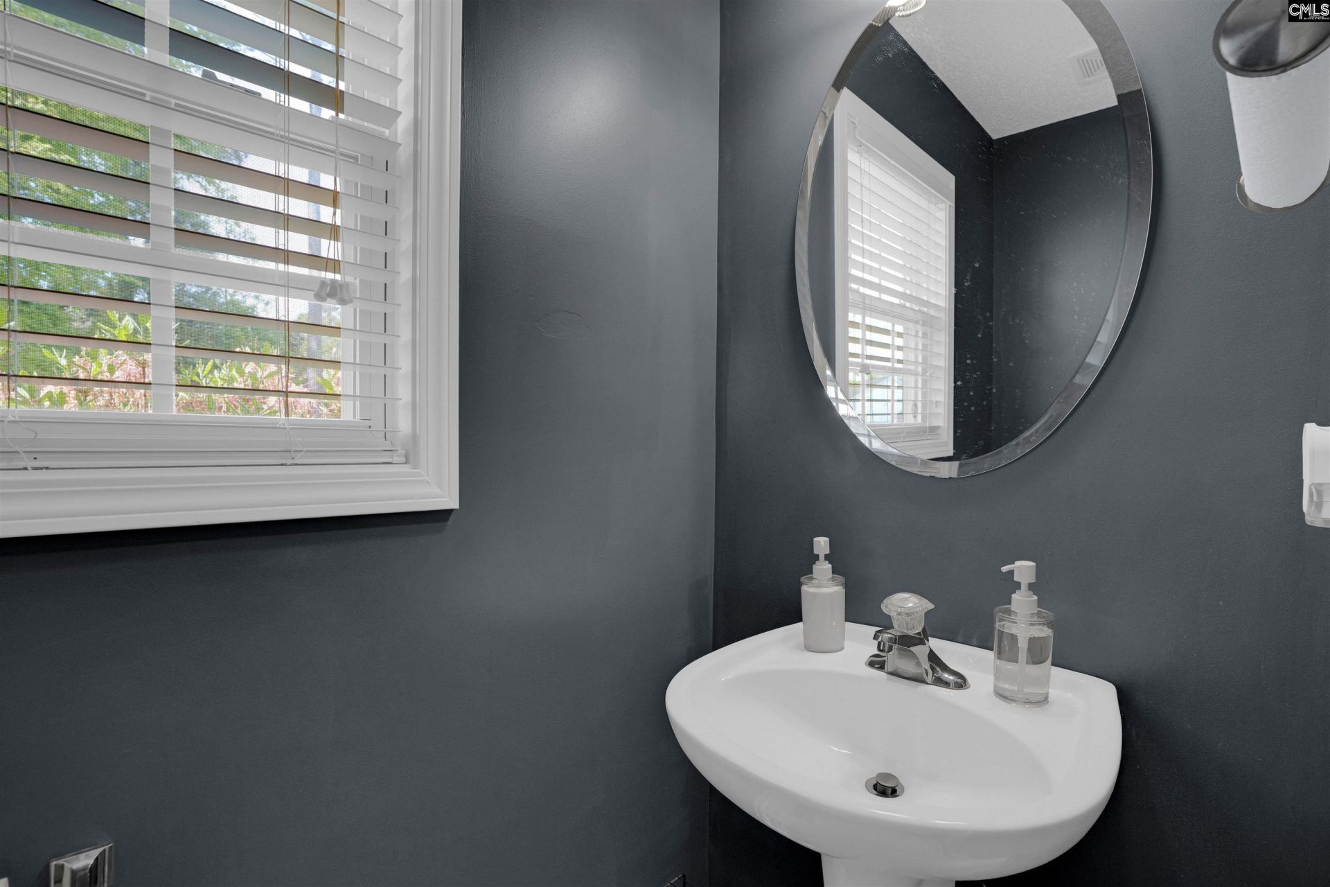 203 Hope Creek Drive  Photo 26