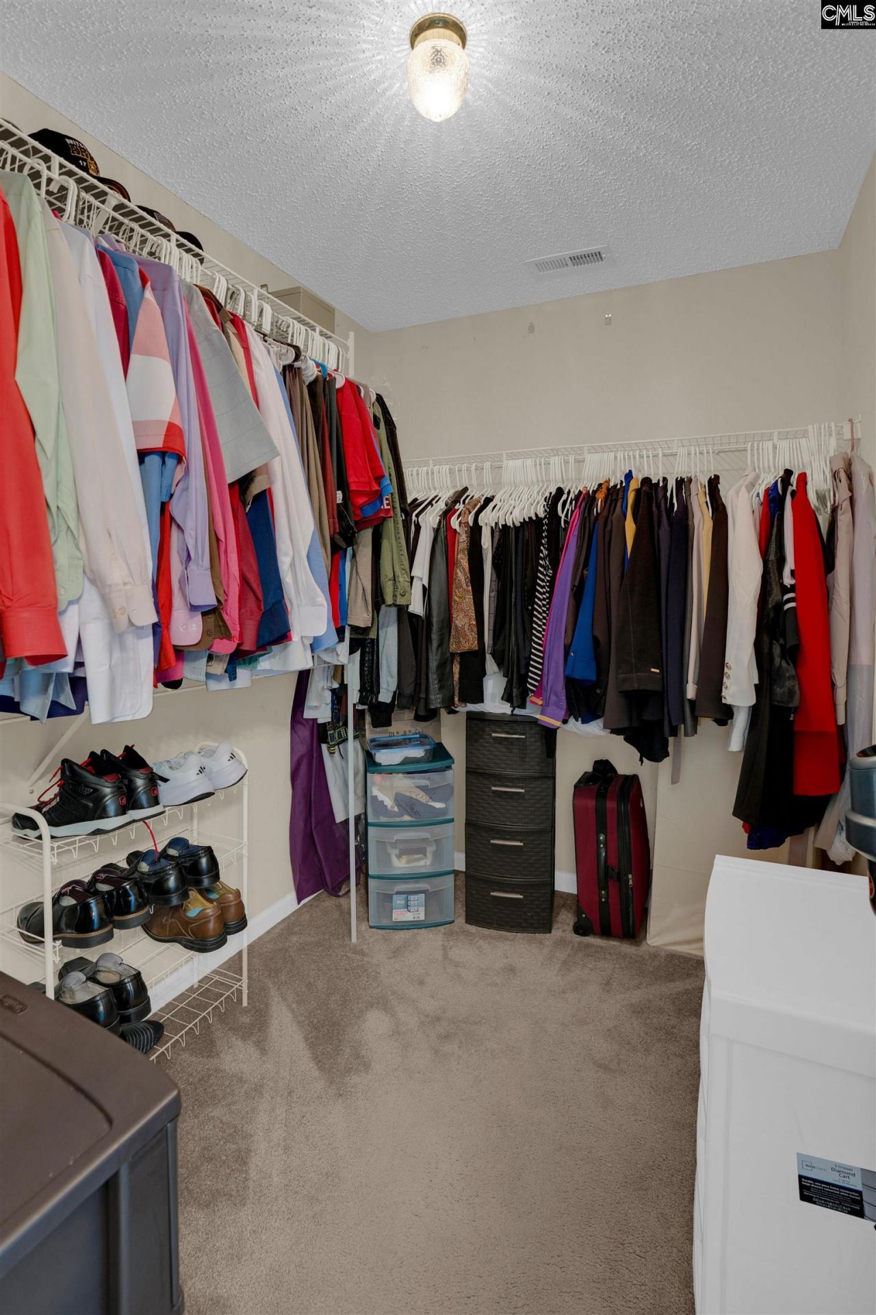 203 Hope Creek Drive  Photo 33