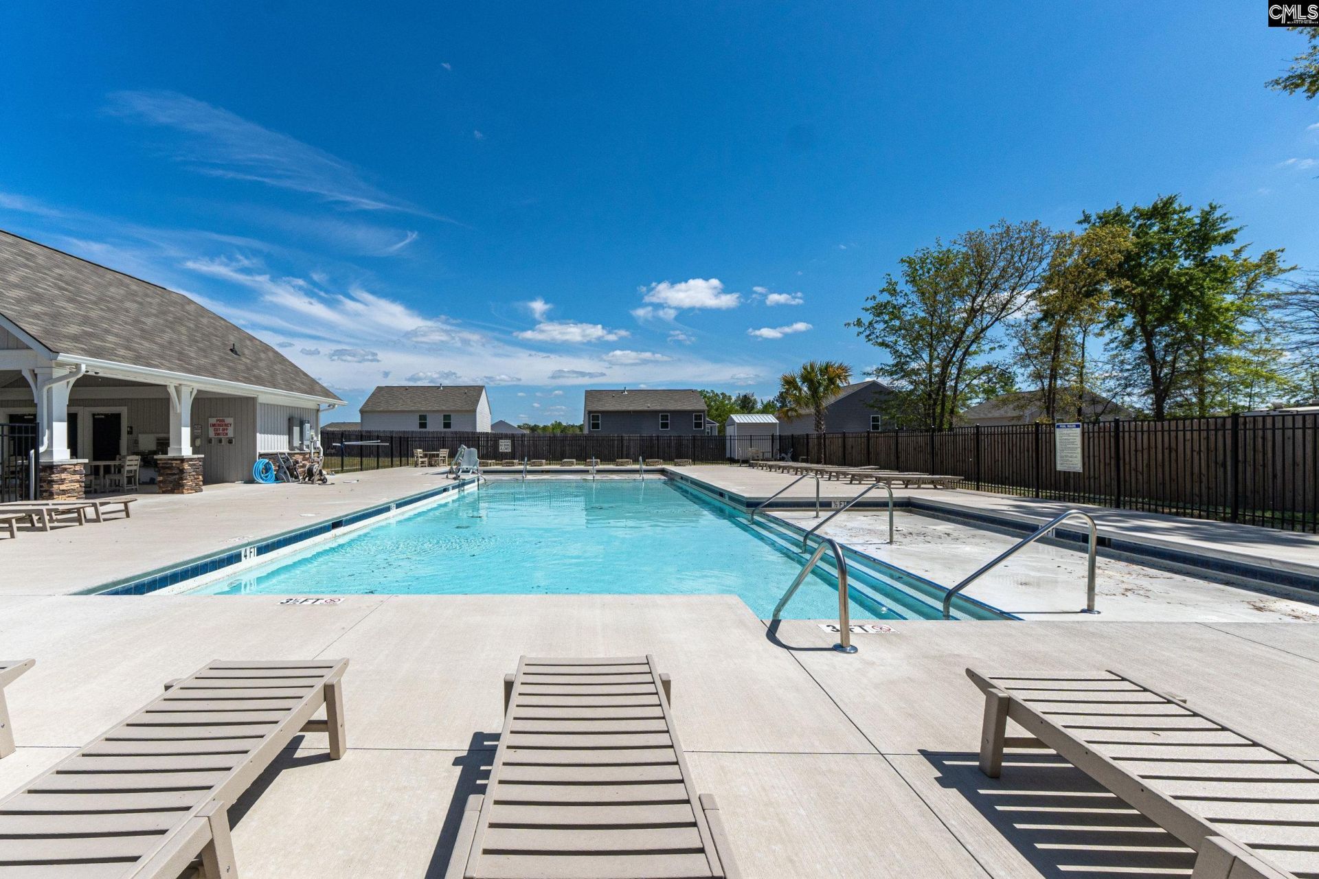 140 Carrington Drive  Photo 26