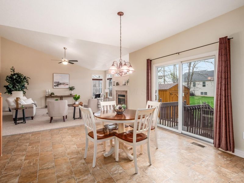 802 Edgewater Lane, Marysville, OH 43040 Photo 12