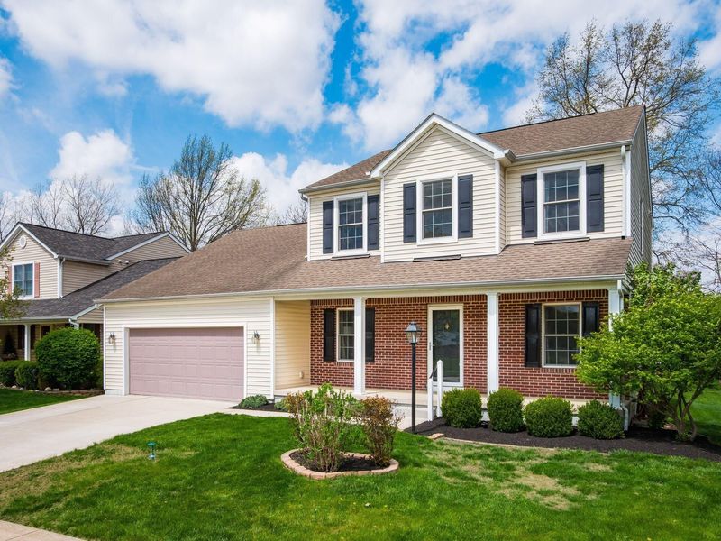 802 Edgewater Lane, Marysville, OH 43040 Photo 2