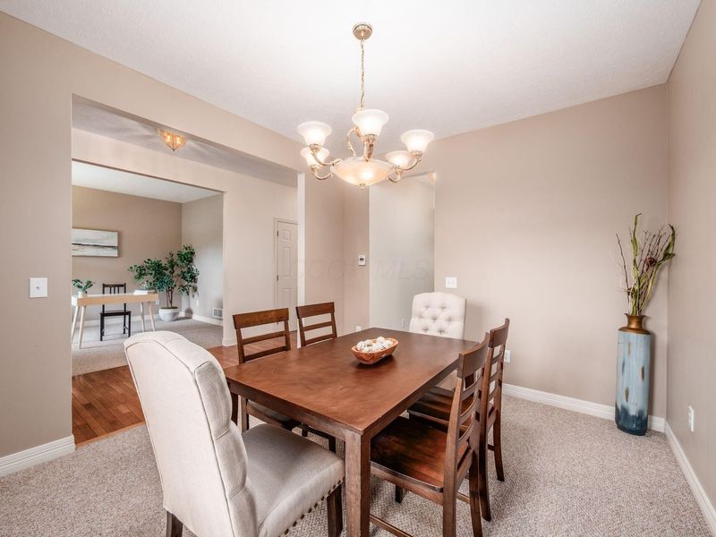 802 Edgewater Lane, Marysville, OH 43040 Photo 4