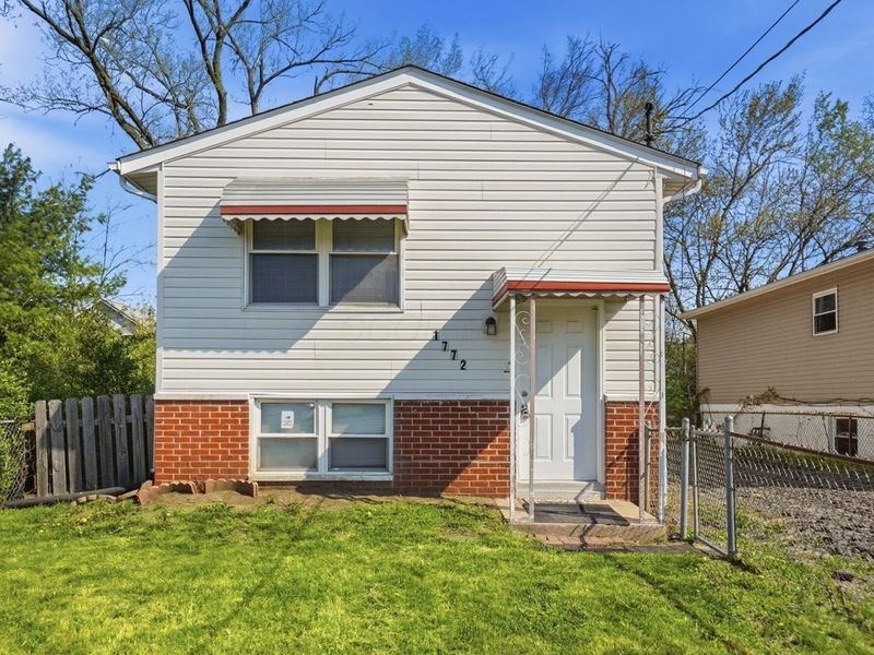 1772 E 23rd Avenue, Columbus, OH 43219 Photo 2