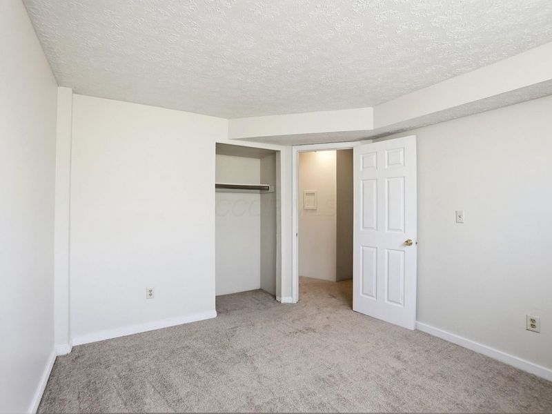 1772 E 23rd Avenue, Columbus, OH 43219 Photo 28