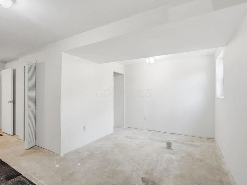 1772 E 23rd Avenue, Columbus, OH 43219 Photo 37