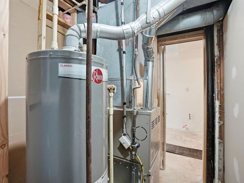 1772 E 23rd Avenue, Columbus, OH 43219 Photo 40