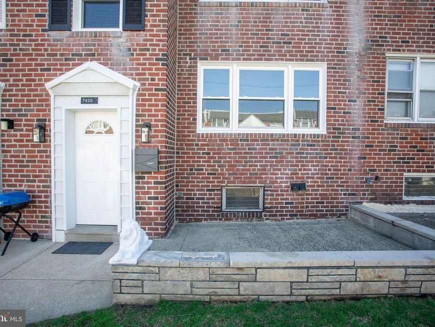 7420 Brockton Road, Philadelphia, PA 19151 Main Photo