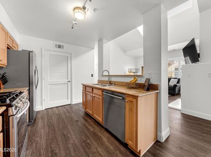 17000 Wedge Parkway, Unit 2722, Reno, NV 89511 Photo