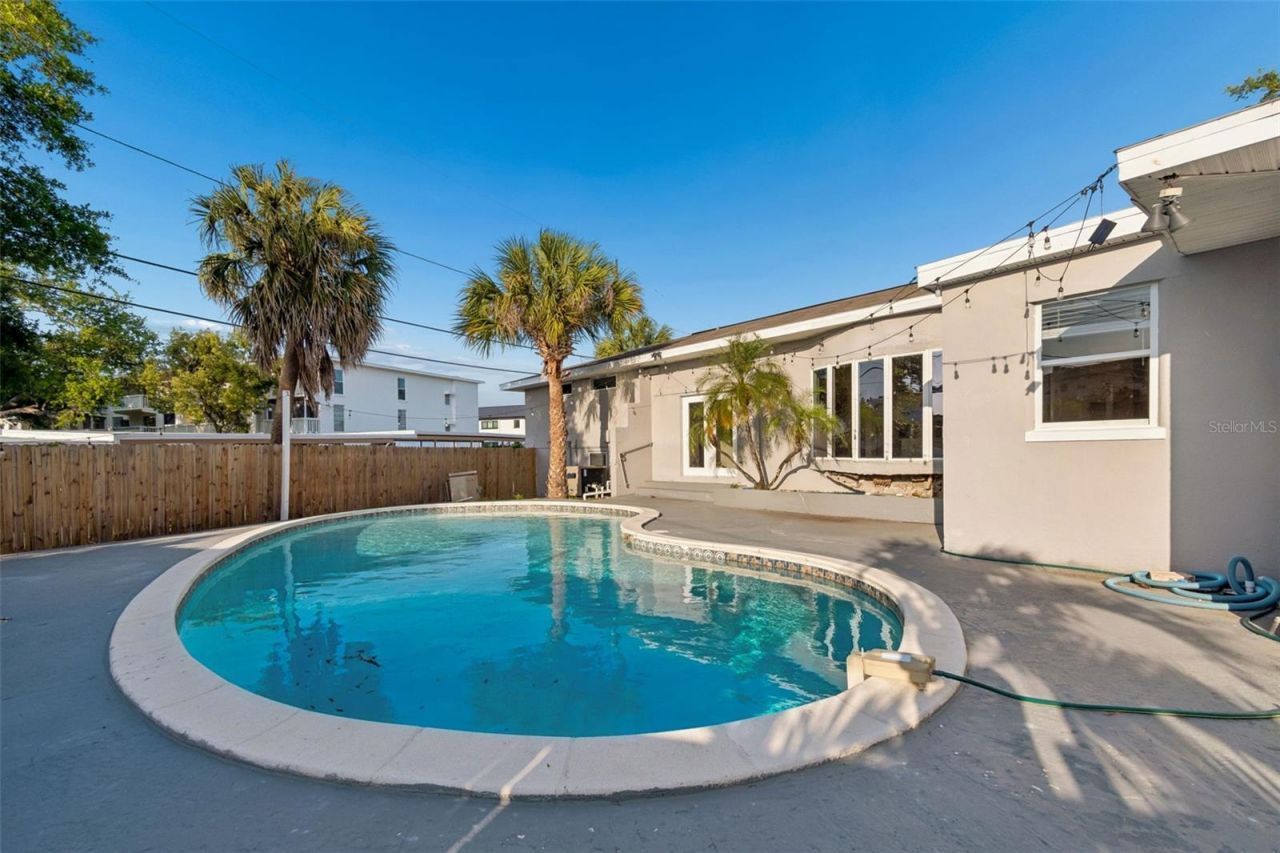 125 Harbor Bluff Drive, Largo, FL 33770 Photo