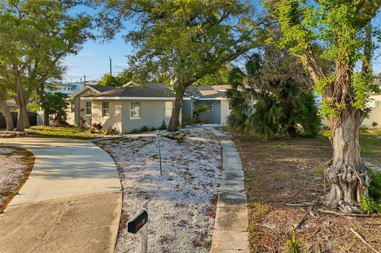 125 Harbor Bluff Drive, Largo, FL 33770 Photo