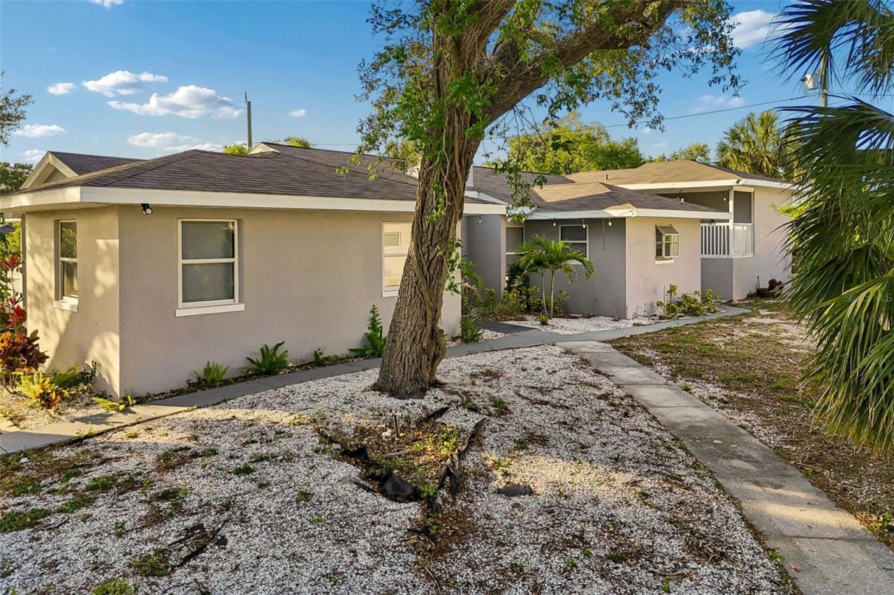 125 Harbor Bluff Drive, Largo, FL 33770 Photo
