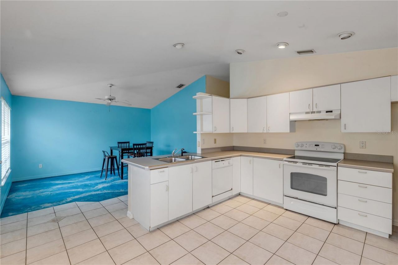 711 River Oaks Circle , New Smyrna Beach, FL 32169 Photo