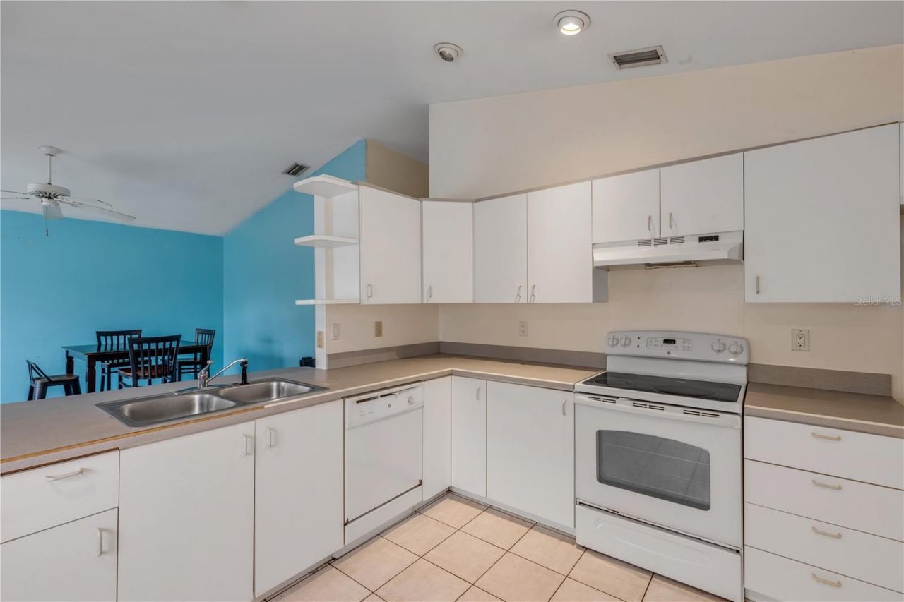 711 River Oaks Circle , New Smyrna Beach, FL 32169 Photo