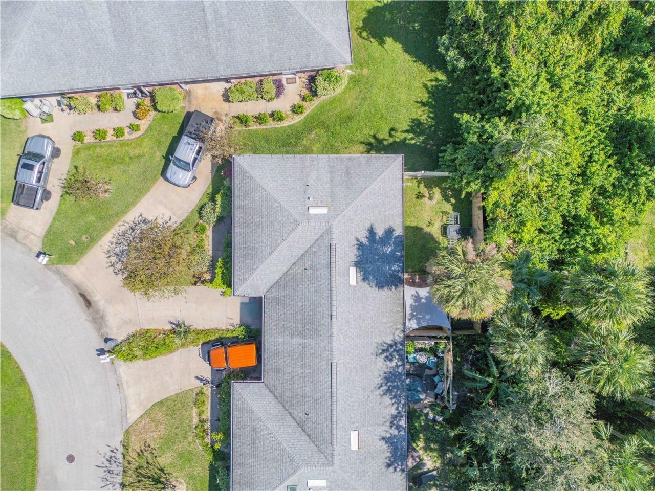 711 River Oaks Circle , New Smyrna Beach, FL 32169 Photo