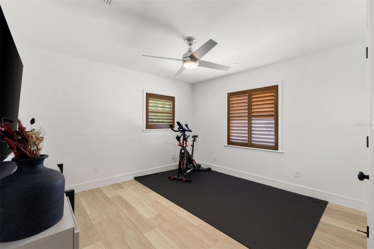 4618 Bayshore Boulevard Ne, Saint Petersburg, FL 33703 Photo