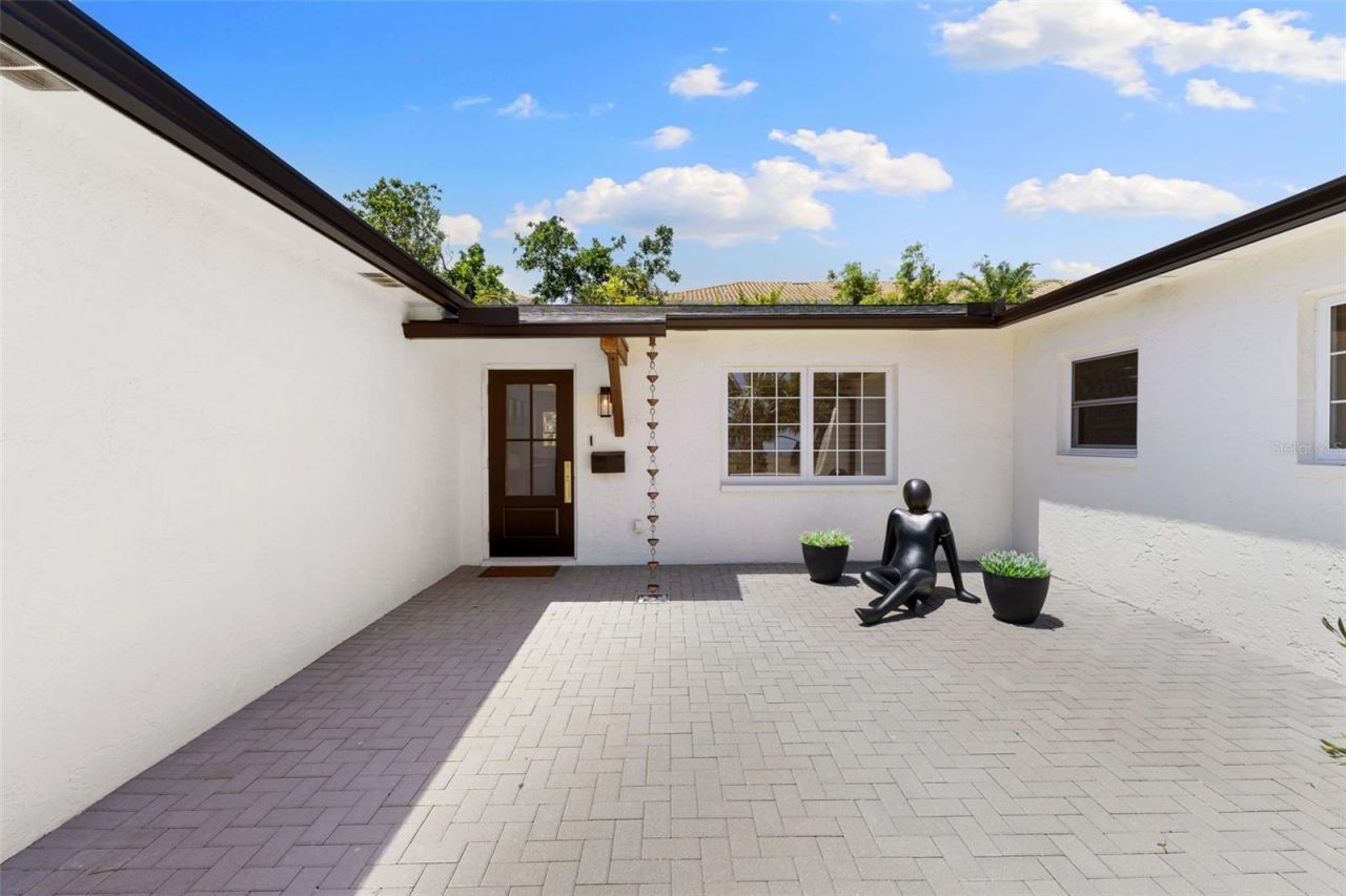 4618 Bayshore Boulevard Ne, Saint Petersburg, FL 33703 Photo