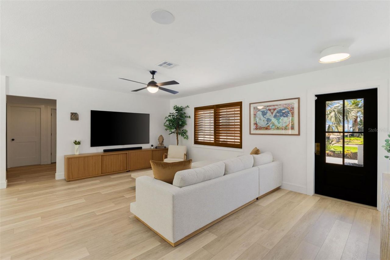 4618 Bayshore Boulevard Ne, Saint Petersburg, FL 33703 Photo