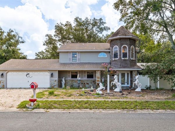 3030 SHADOW OAKS DRIVE , HOLIDAY, FL 34690