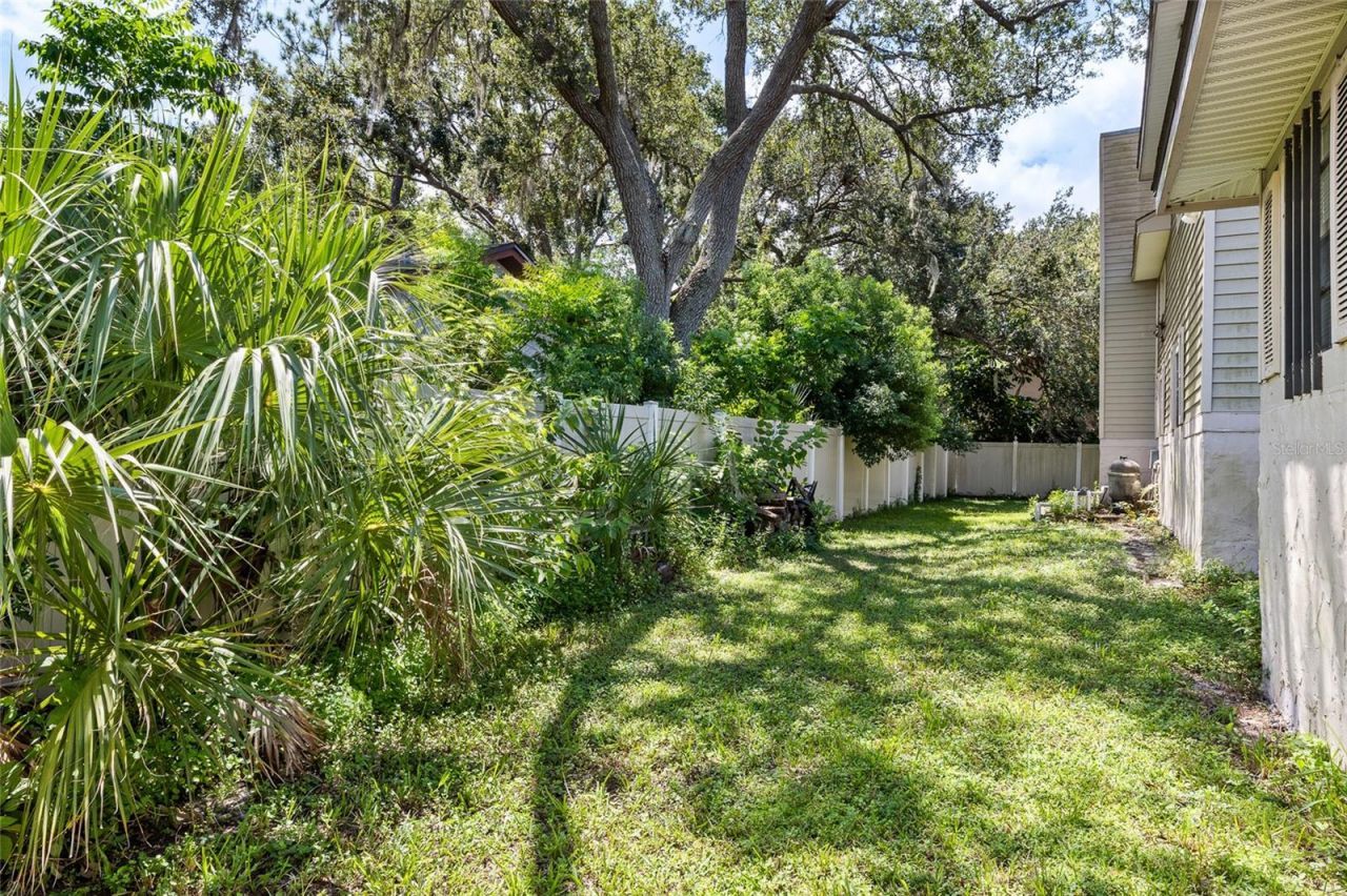 3030 Shadow Oaks Drive , Holiday, FL 34690 Photo