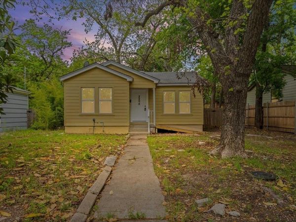 2206 Rountree DR, Austin, TX 78722