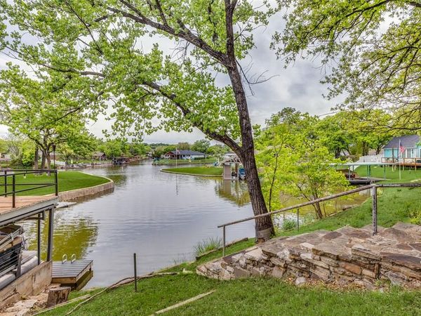 4004 Tahoe Court, Granbury, TX 76048