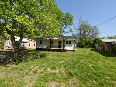 231 Sycamore Street, Junction City, KY 40440