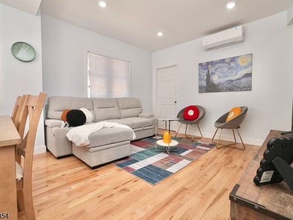 189 Summit Cross, Rutherford, NJ 07070