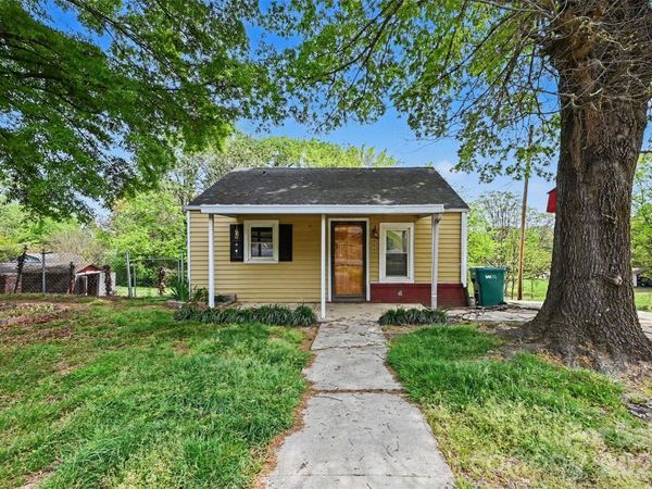 1494 Hilltop Street , Albemarle, NC 28001