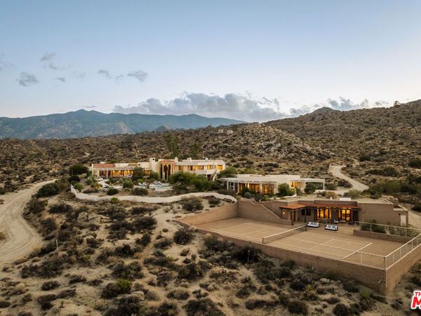 57425 Palm Seco Circle, Palm Desert, CA 92561