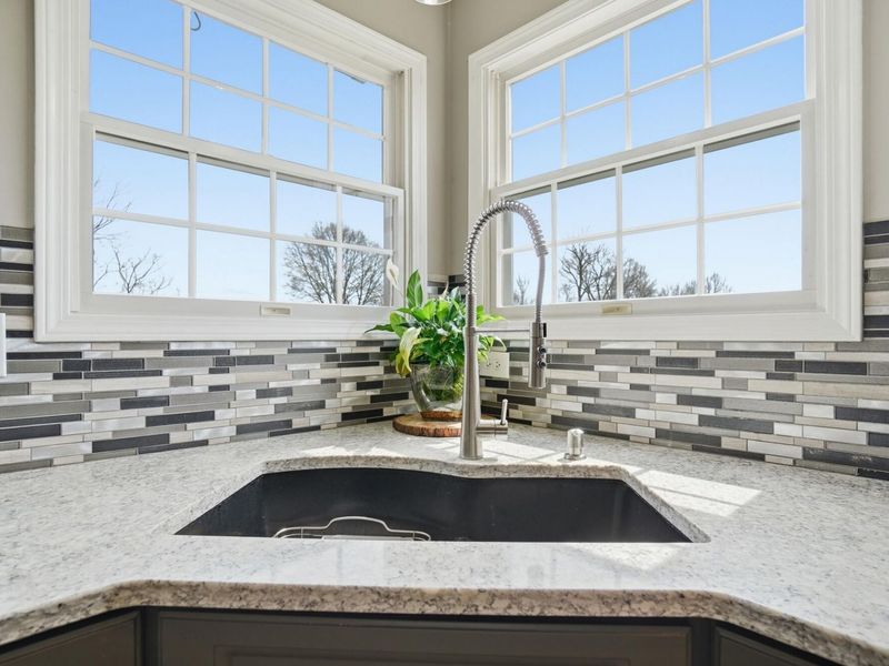 310 Park Trails Drive , Newark, OH 43055 Photo 15