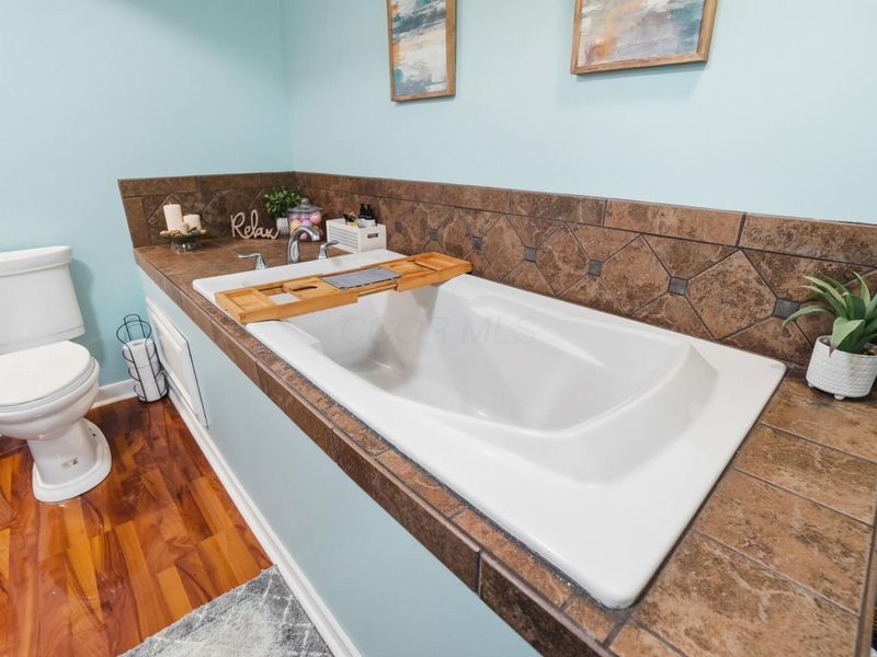 310 Park Trails Drive , Newark, OH 43055 Photo 48