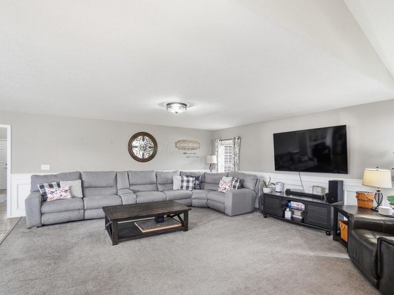 310 Park Trails Drive , Newark, OH 43055 Photo 7