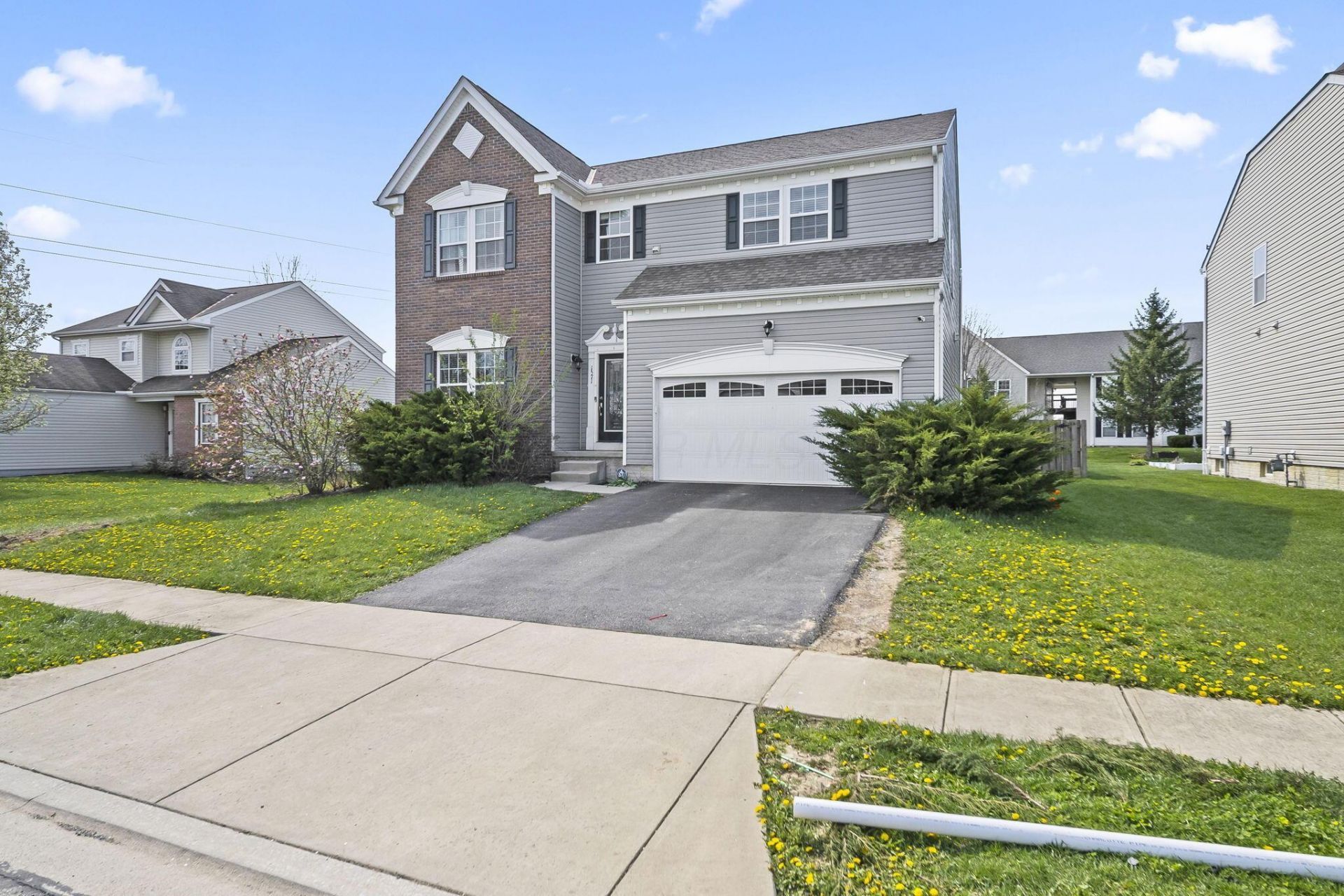 1571 Fox Fire Drive , Marysville, OH 43040 Main Photo