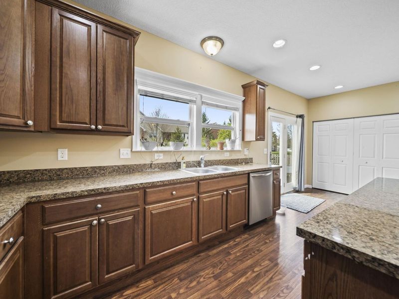 1571 Fox Fire Drive, Marysville, OH 43040 Photo 13