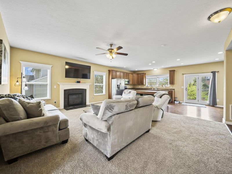 1571 Fox Fire Drive, Marysville, OH 43040 Photo 6