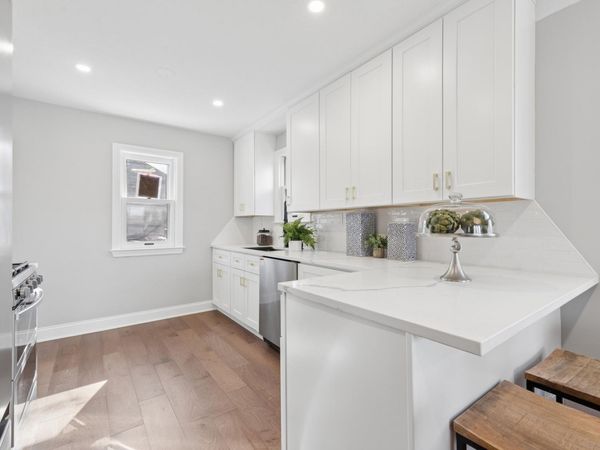 5123 Chicago Avenue , Minneapolis, MN 55417